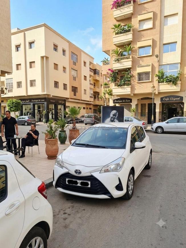 TOYOTA YARIS À VENDRE