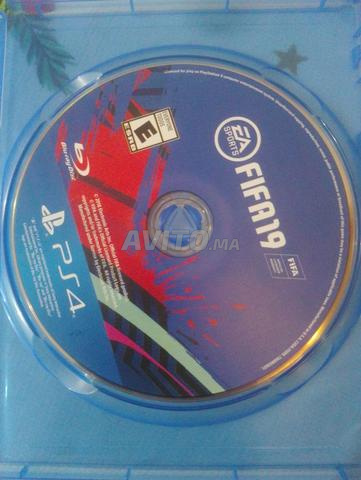2 jeux ps4 et 1 jeux xbox 360 - 2