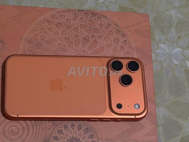 iPhone 17 Pro Max Orange - 2