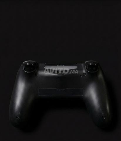 Manette PlayStation 4 endommagée - 2