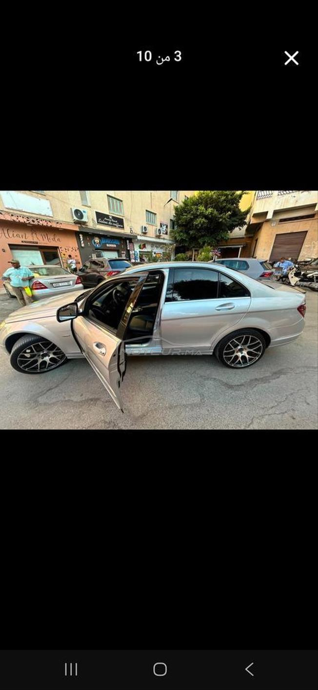 Mercedes benz 220 Diwana 2012 salon cuir automatic