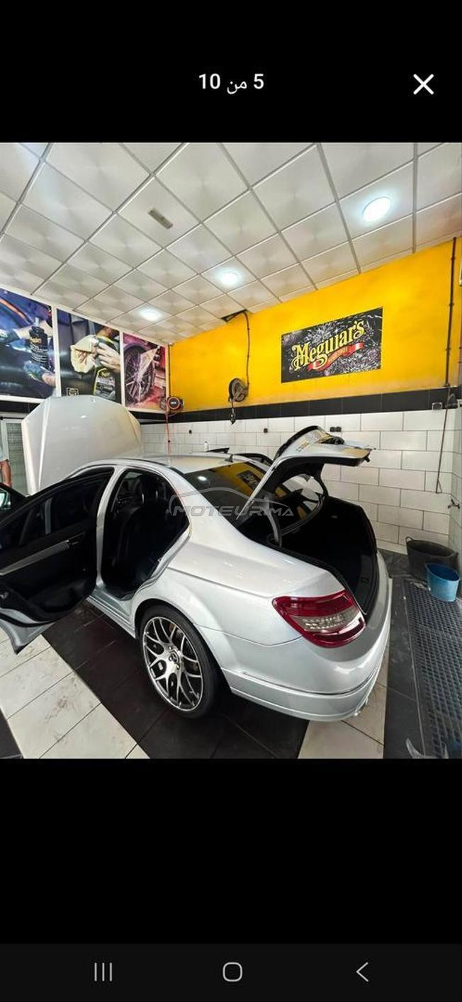 Mercedes benz 220 Diwana 2012 salon cuir automatic