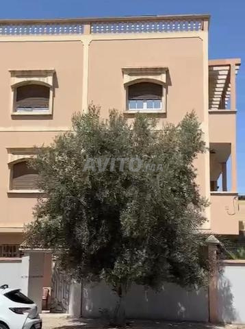 فيلا ساحرة للبيع - 2