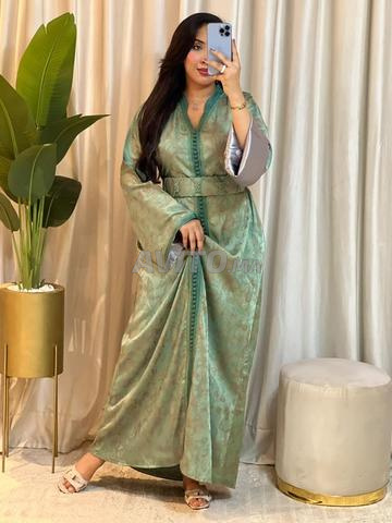 Caftan avec broderie, sfifa et aakad - 2