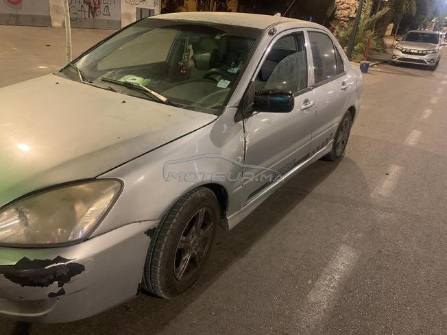 جميلة سيارة اقتصادية 