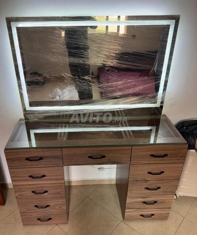 Coiffeuse Royale moderne avec miroir LED 130cm - 2