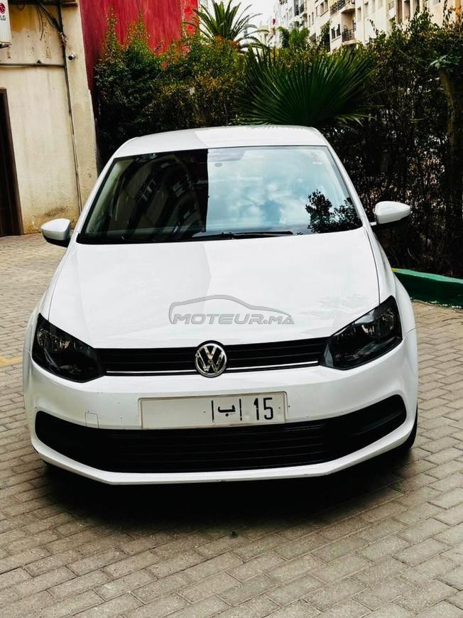 Volkswagen Polo Essence Manuelle 2016 à Fès