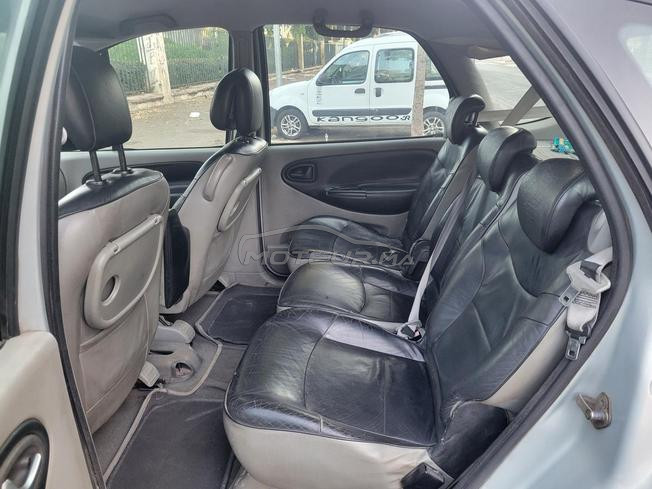 je met en vente ma renault scenic en vente 
