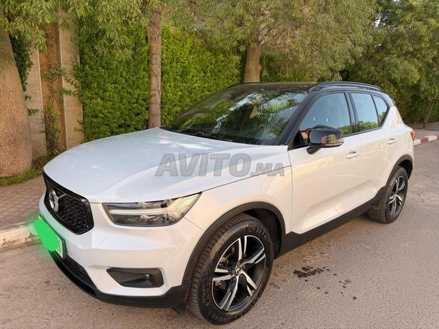 Volvo XC40 R-Design 1er Main - 2