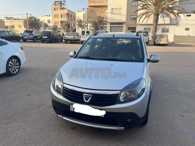 Sandero Stepway حالة جيدة جداً - 2