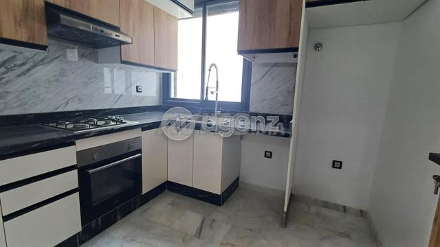 CMN-HA-1968 - Appartement à vendre à Almaz - 2
