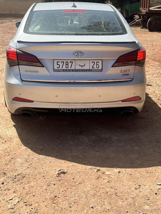 je vendu un voiture tres bon etat