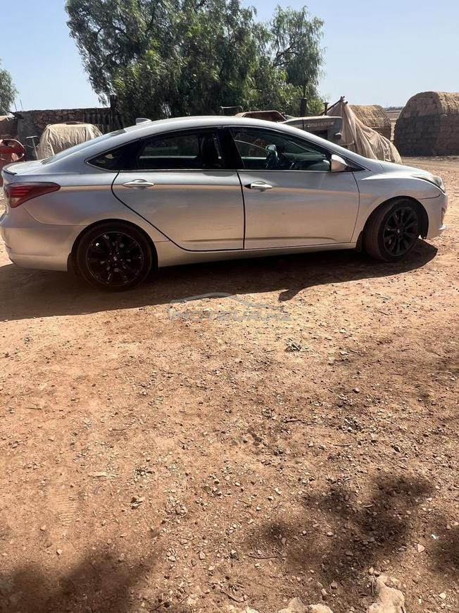 je vendu un voiture tres bon etat