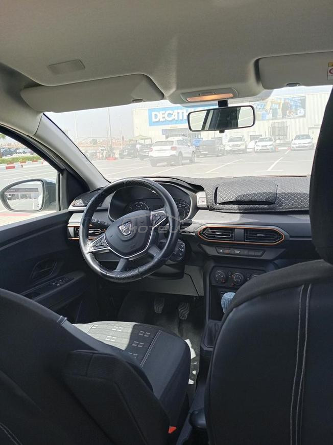 Sandero Stepway 2021 carte grise première main 