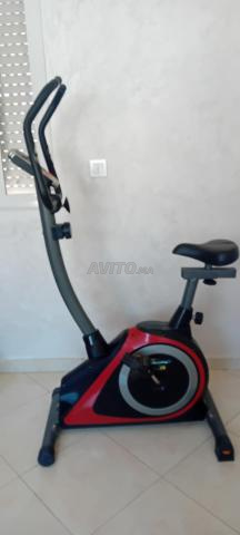Vélo de sport en bon état – Fitness et cardio