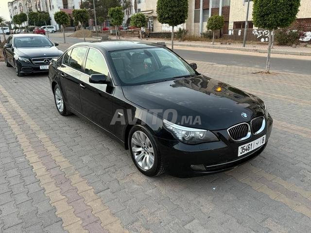 BMW الفئة الخامسة 523i بنزين أوتوماتيكية - 2