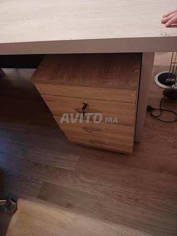 بيع مكتب وملحقاته - 2