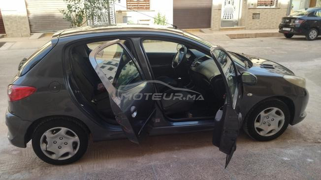 Peugeot 206 Essence Manuelle 2013 à Nador