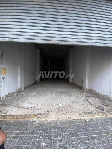 Showroom 165m² à louer Boulevard Roches Noires