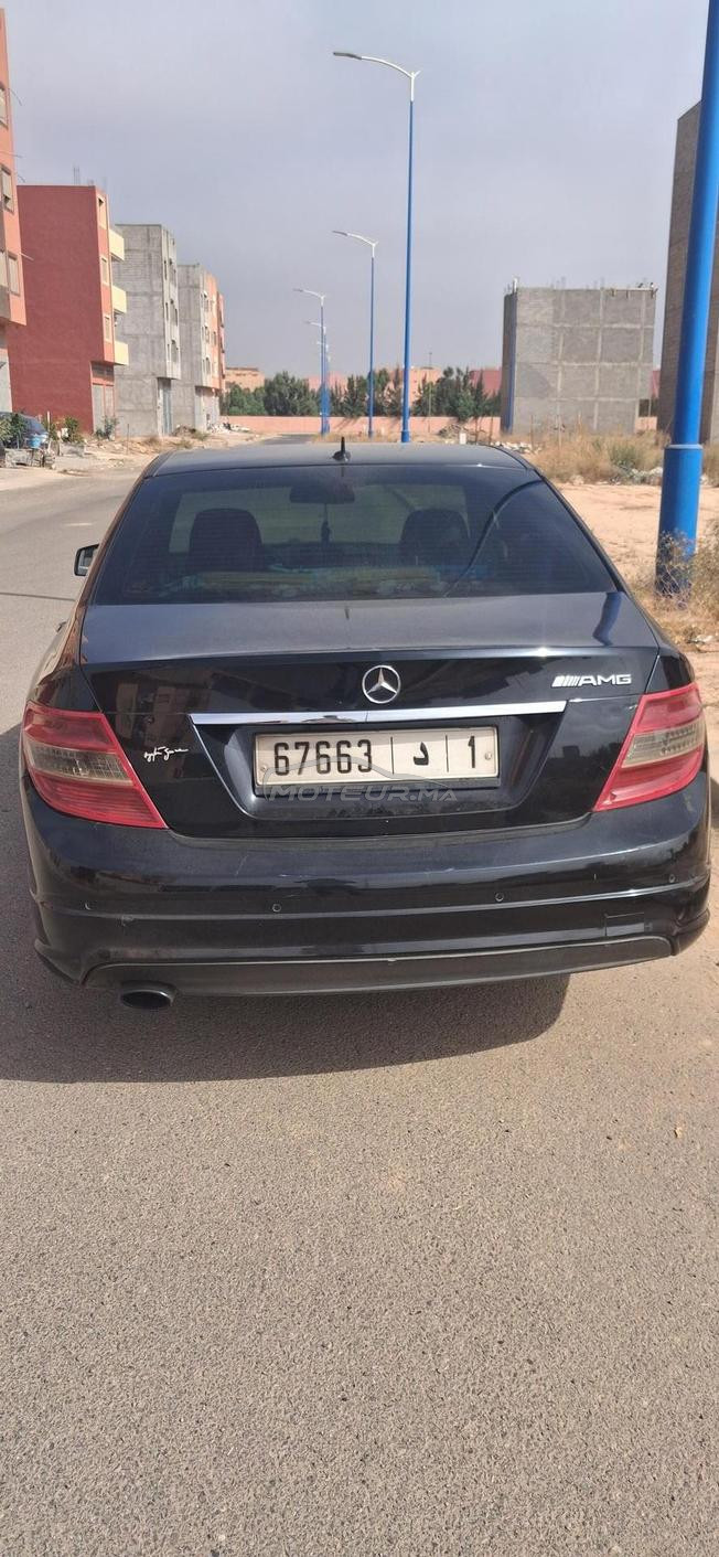 Mercedes-Benz 220 Diesel Automatique 2010 à Agadir