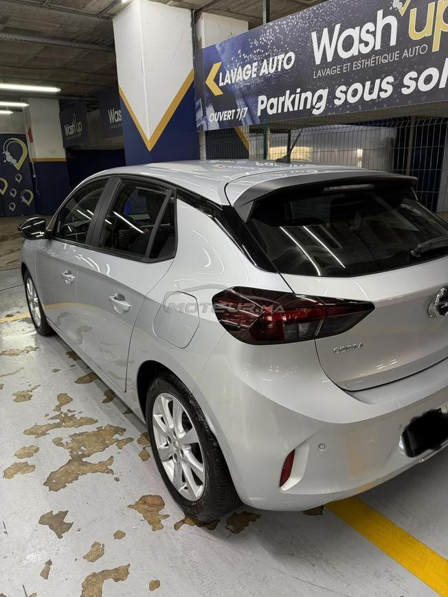 Opel Corsa Essence Manuelle 2023 à Tanger