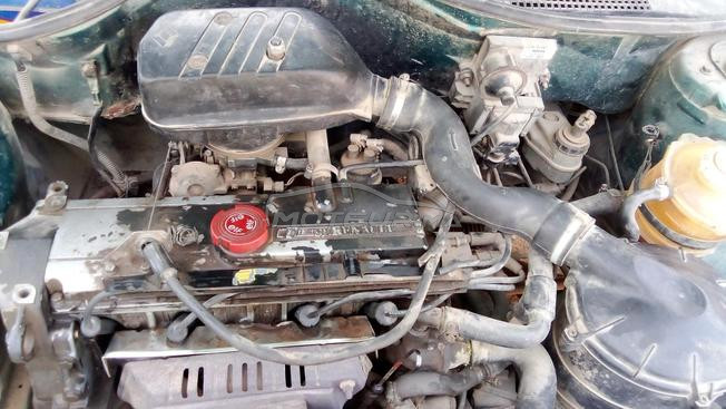 Renault 19