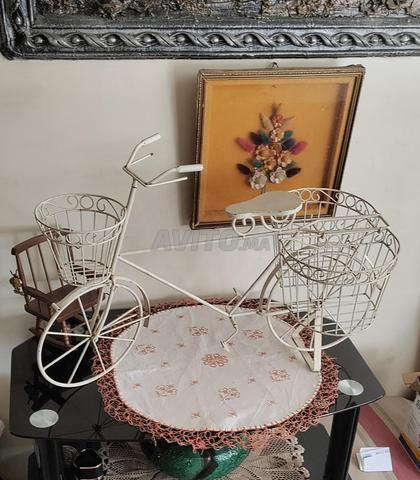 دراجة معدنية زخرفية - 2