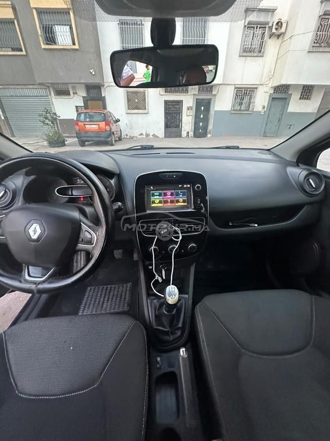  Renault clio Model 2018 carte grise tout options 