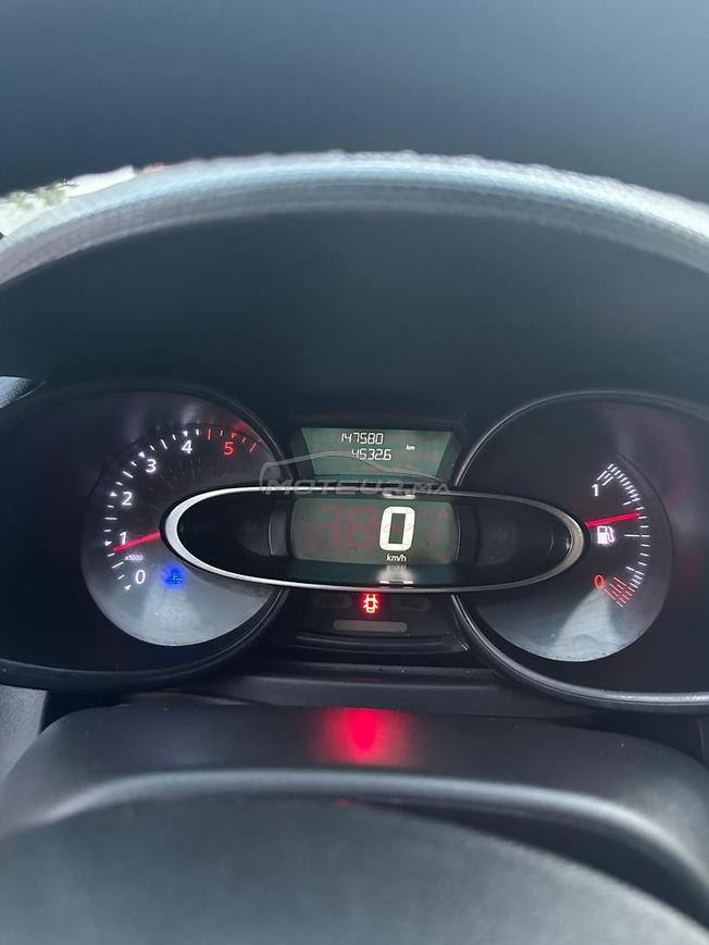  Renault clio Model 2018 carte grise tout options 