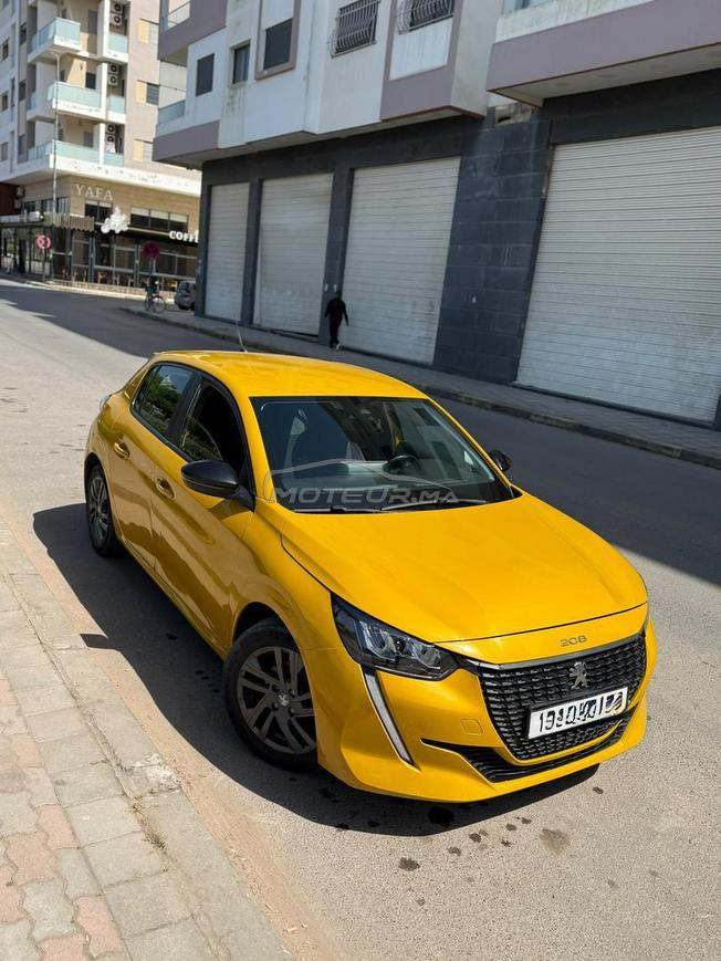 208 bon état