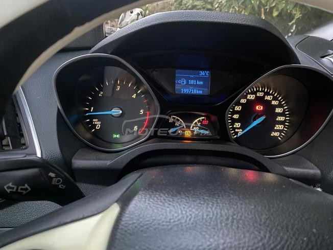 voiture très bon état 