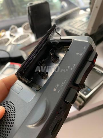 DICTAPHONE VINTAGE SANYO À MICRO-CASSETTE – TBE - 2