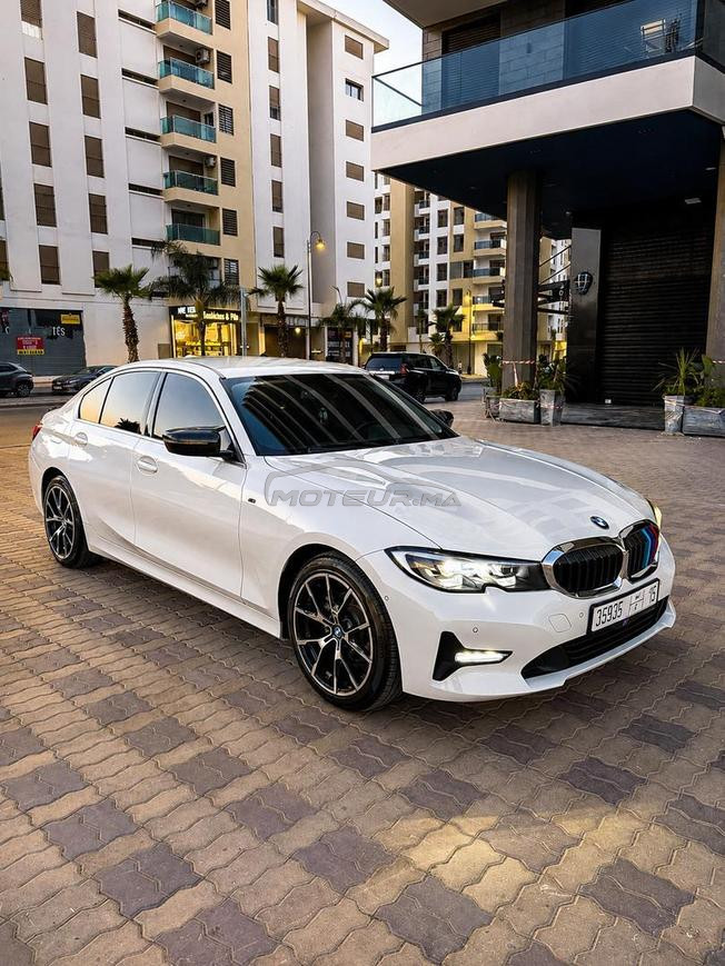 BMW 318 d 2020 en excellent état 
