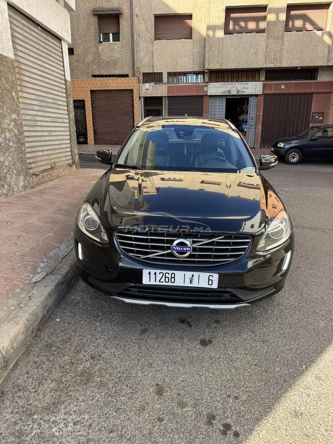 je mets en vente Volvo XV 60