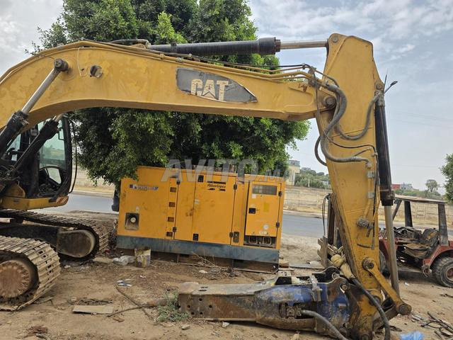 Caterpillar 323d - 2