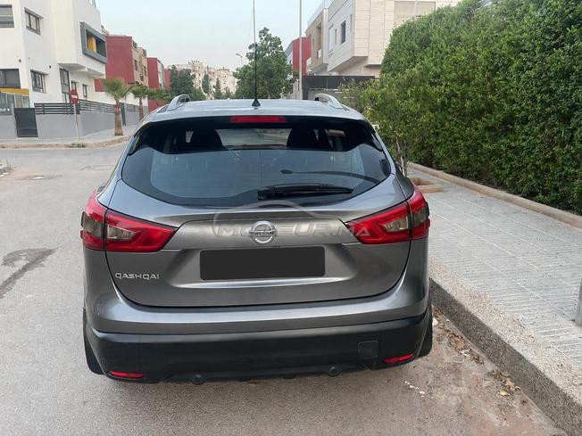 NISSAN QASHQAI 2016