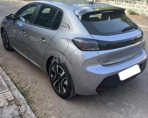 Peugeot 208 2025 diesel - 2