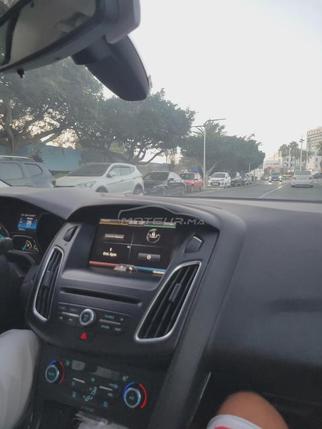 focus sedan titanium tout option