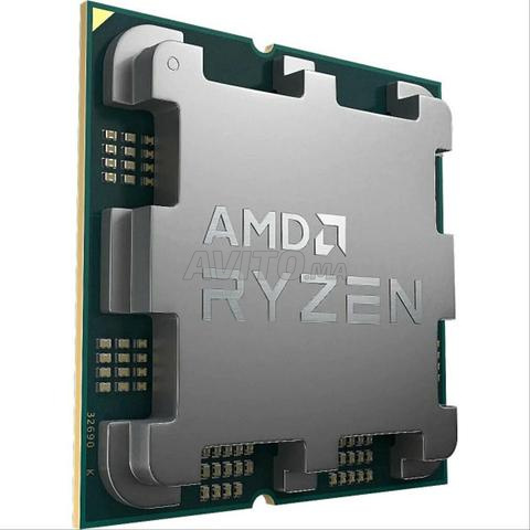 AMD Ryzen 7 7800X3D (4.2 جيجاهرتز / 5.0 جيجاهرتز) Tray