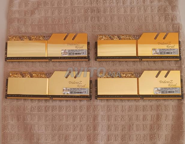 32 جيجابايت DDR4 بريميوم