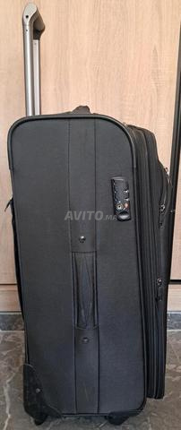 GRANDE VALISE BON ETAT - 2