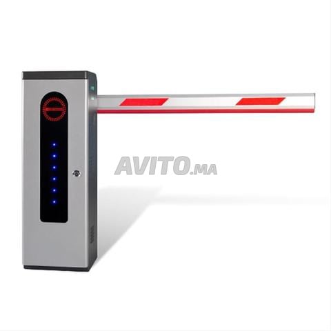 Barrière Automatique à lisse réglable de 4 à 6m