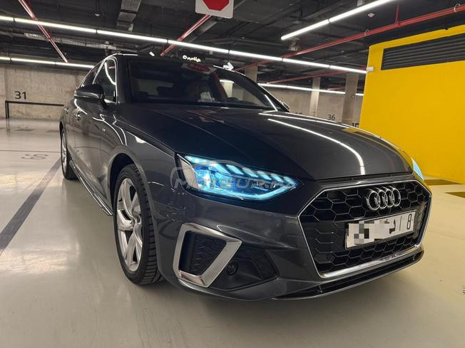 Audi A4  S-line 5ème génération - Facelift  2021