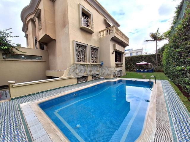 CMN-AN-1709 - Villa à vendre à Ain Diab Extension