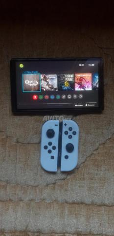 Nintendo Switch OLED ONLINE - 2