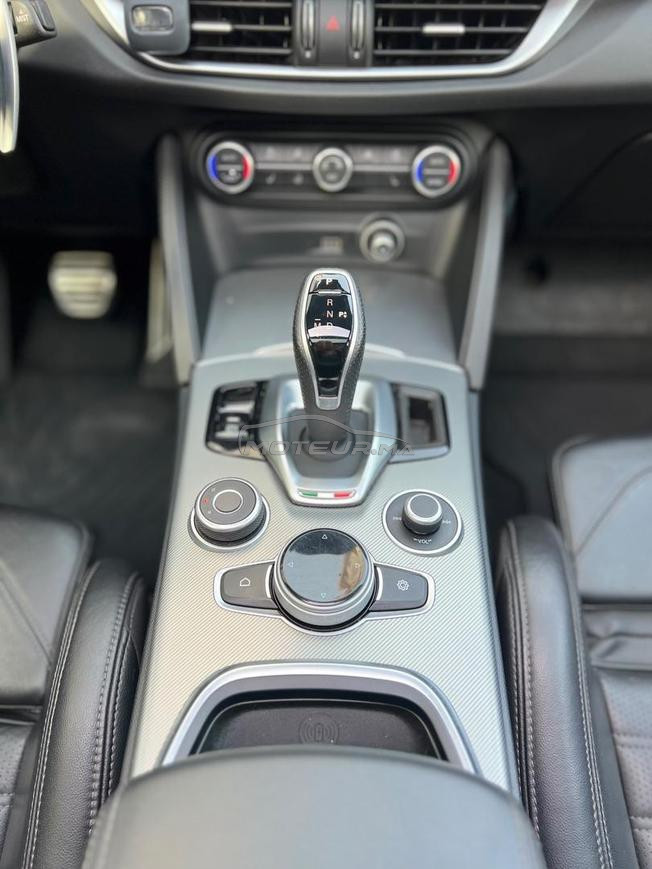 Alfa Romeo Stelvio  en état exceptionnel. 