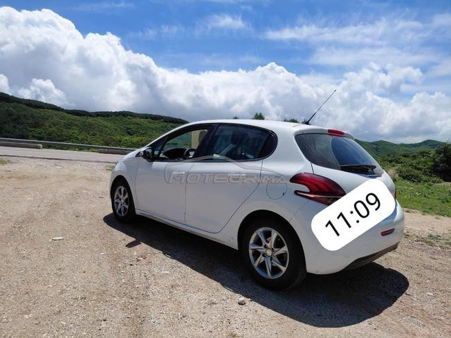 Peugeot 208 Diesel Manuelle 2019 à Kénitra