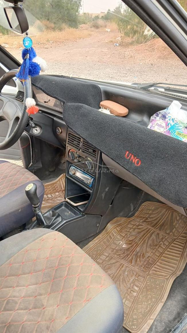 Fiat Uno essence model 2000