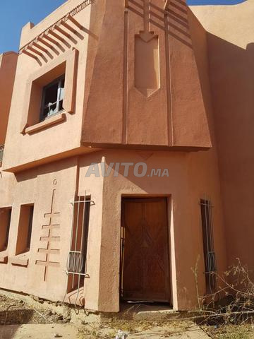 Villa semi-finie 3 façades de 352 m² - Tamensourt - 2