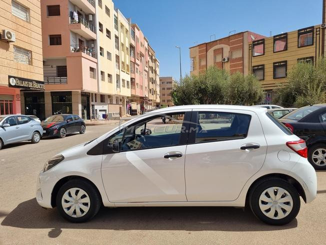 YARIS ESSENCE 1ÉRE MAIN 44KM